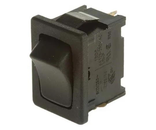 63-7786-14　Marquardt Single Pole Double Throw (SPDT), On-Off-On Rocker Switch Panel Mount　1808.2102