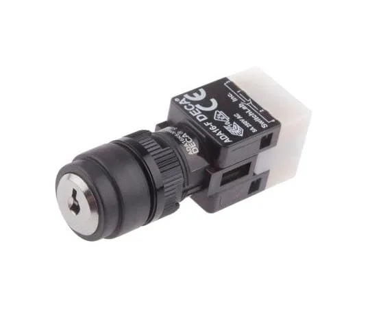 63-8025-72　RS, 3 Position NO/NC+NO/NC Key Switch　820-0481