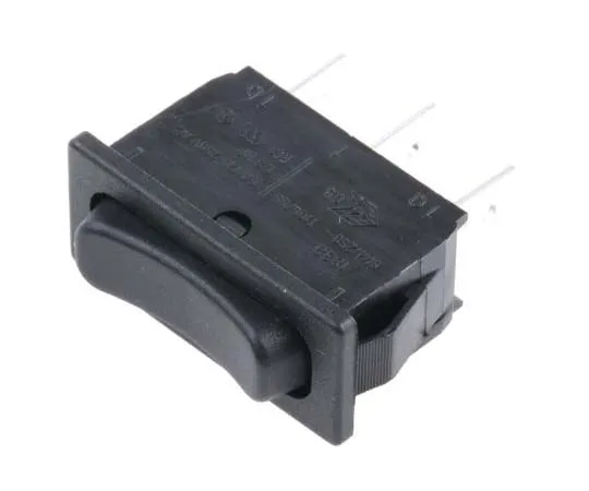 63-7786-13　Marquardt Single Pole Double Throw (SPDT), (On)-Off-(On) Rocker Switch Panel Mount　1838.3402