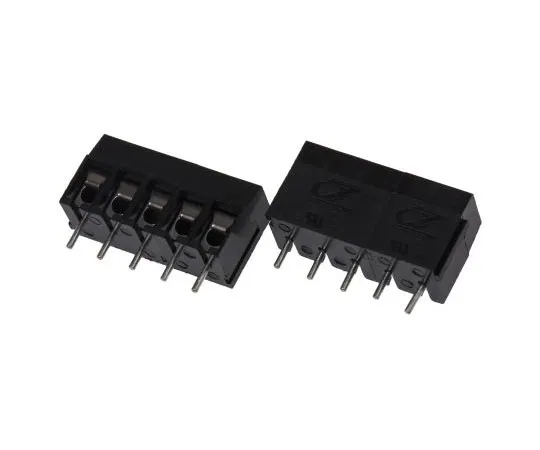 63-8067-76　RS PRO, 5 Way PCB Terminal Block　897-0702