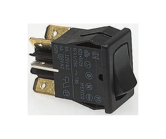 63-8352-49　Carlingswitch Single Pole Double Throw (SPDT), Latching Rocker Switch Panel Mount　621-1692900NXRS