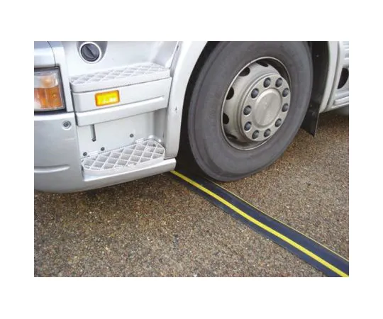 64-0325-86　Vulcascot Cable Cover, 56 x 27mm (Inside dia.), 248 mm x 1.5m, Black/Yellow　26101325