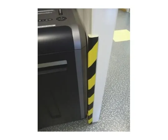 64-0416-62　RS PRO Black/Yellow Rubber 750mm x 30mm Corner & Edging Tape　724-9788