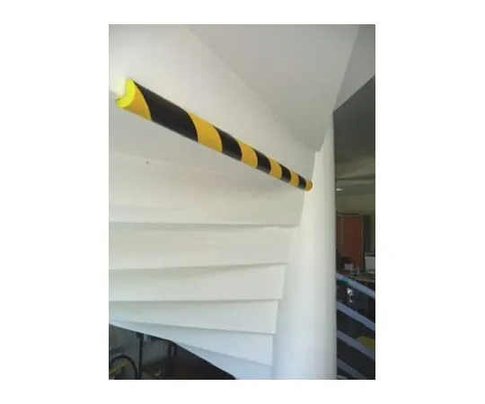 64-0416-59　RS PRO Black/Yellow Rubber 750mm Corner & Edging Tape　724-9766