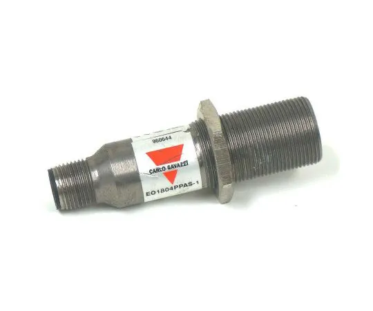 64-1597-92　Carlo Gavazzi Photoelectric Sensor Diff*** Maximum of 400 mm Detection Range PNP　EO1804PPAS-1