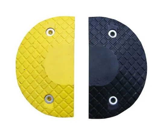 64-1796-90　RS PRO High Visibility Black, Yellow Rubber Speed Bump 27mm Expandable Bolts for Traffic, 200mm x 350mm x 50mm　898-7185